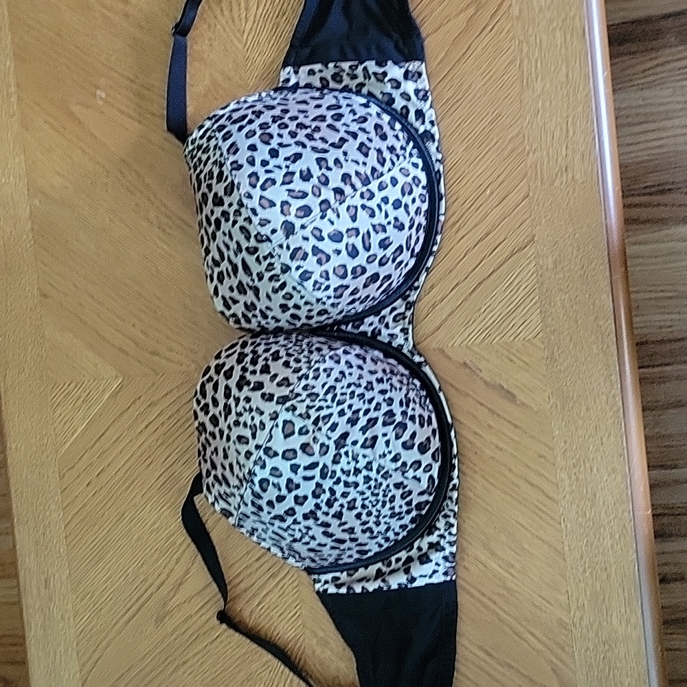 Bra 40H cacique cheetah print